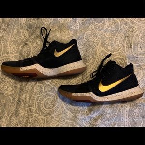 Nike Kyrie Irving 3 “Obsidian” Basketball Shoes